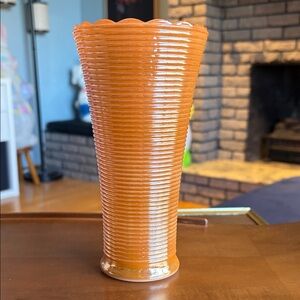 1950s Peach Lustre vase 7” tall ribbed scalloped edge anchor hocking fire king